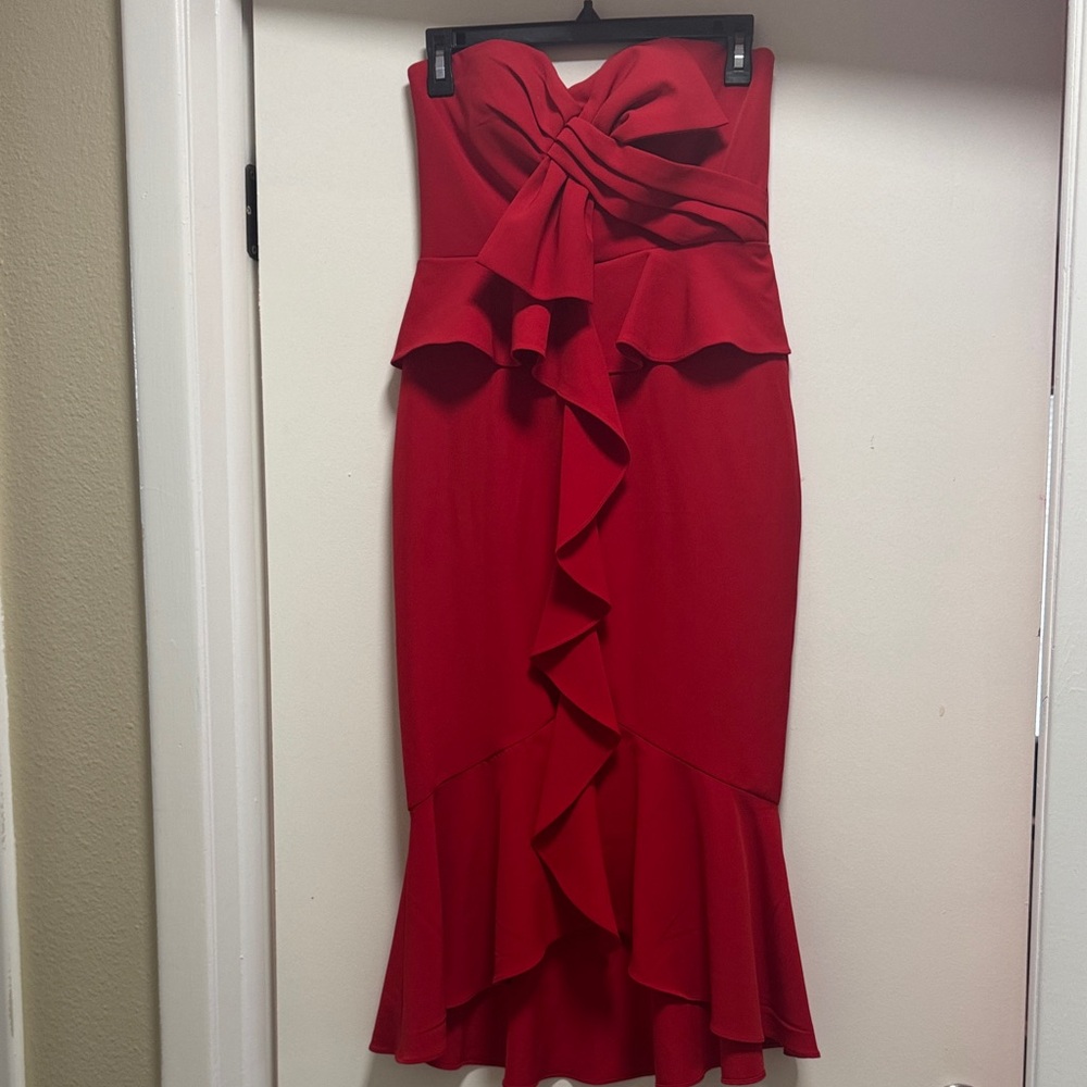 Gianni Bini Strapless Red Dress with Ruffle Design